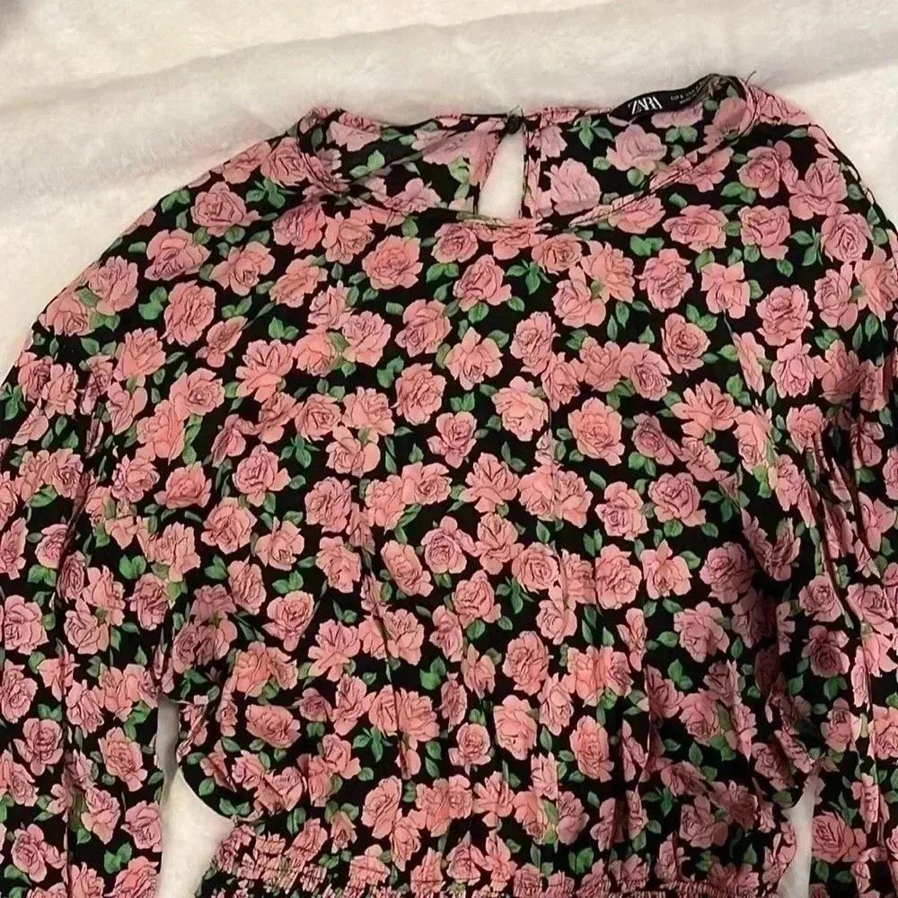 Zara Smocked Floral Dress‎